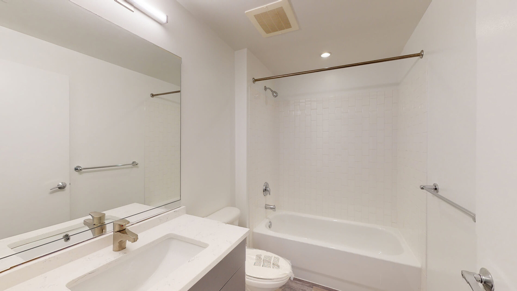 2303 14th Street Nw - Photo 4