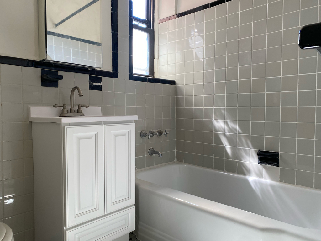 66-15 Wetherole Street - Photo 6