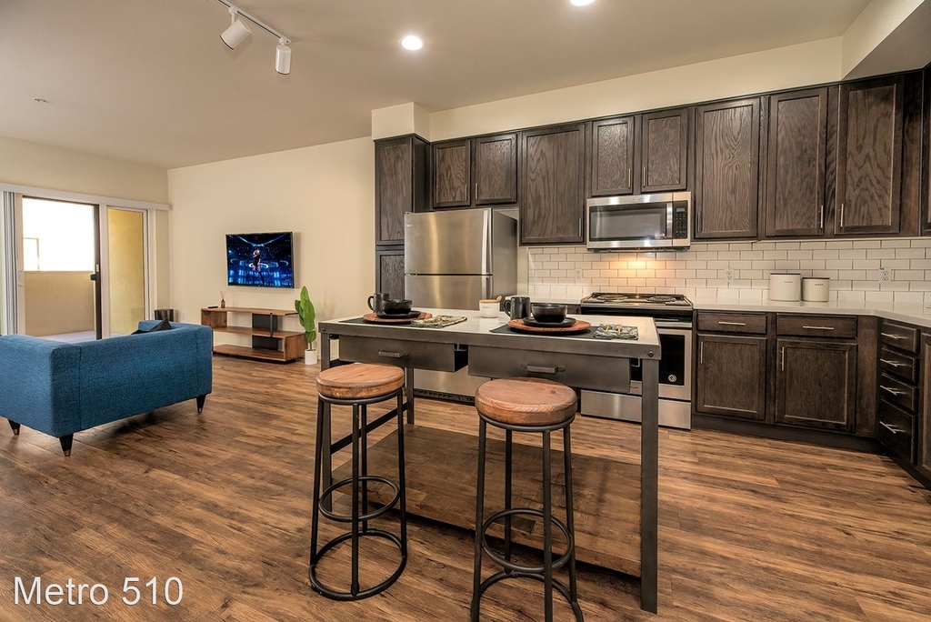512 El Cerrito Plaza - Photo 13