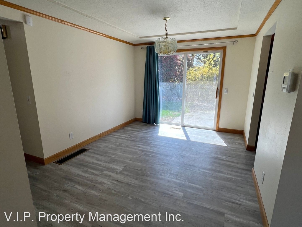 13526 Se Sherman Dr - Photo 4