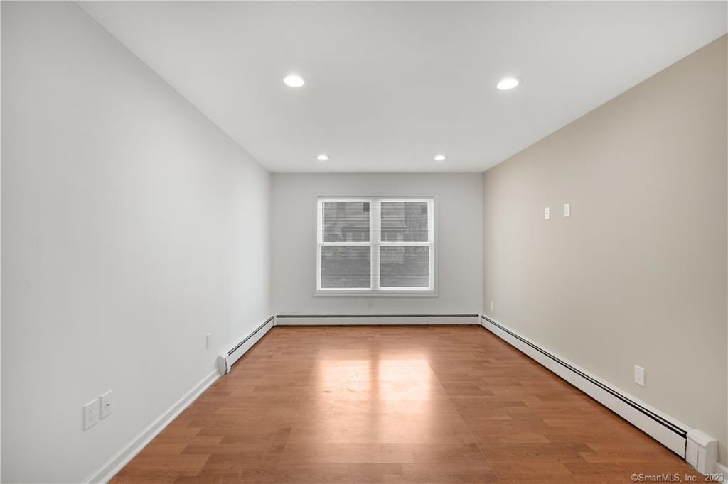 1785 Boston Avenue - Photo 2