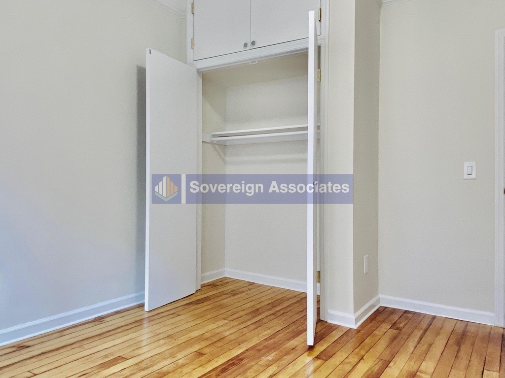 109 West 105th Street - Photo 5