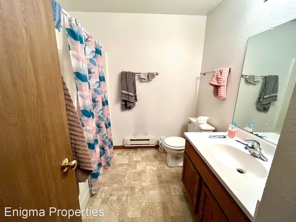 6400 W Layton Ave. - Photo 1