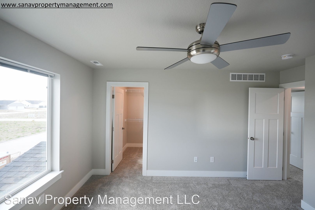 2919 Osprey St - Photo 14