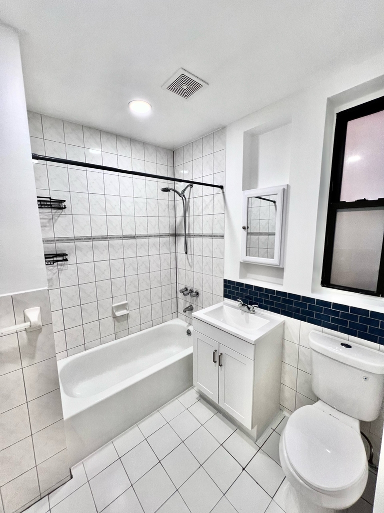 327 East 3rd Street - Photo 5