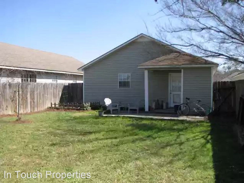 3010 Asbury Cir - Photo 19