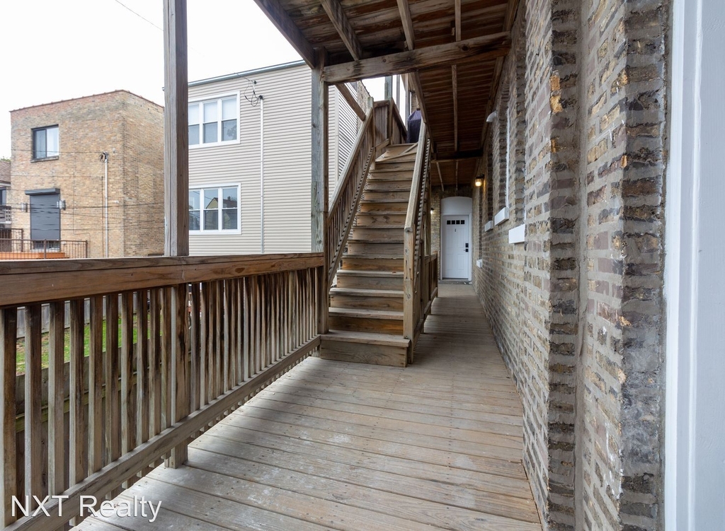 2850 W Barry Ave - Photo 41