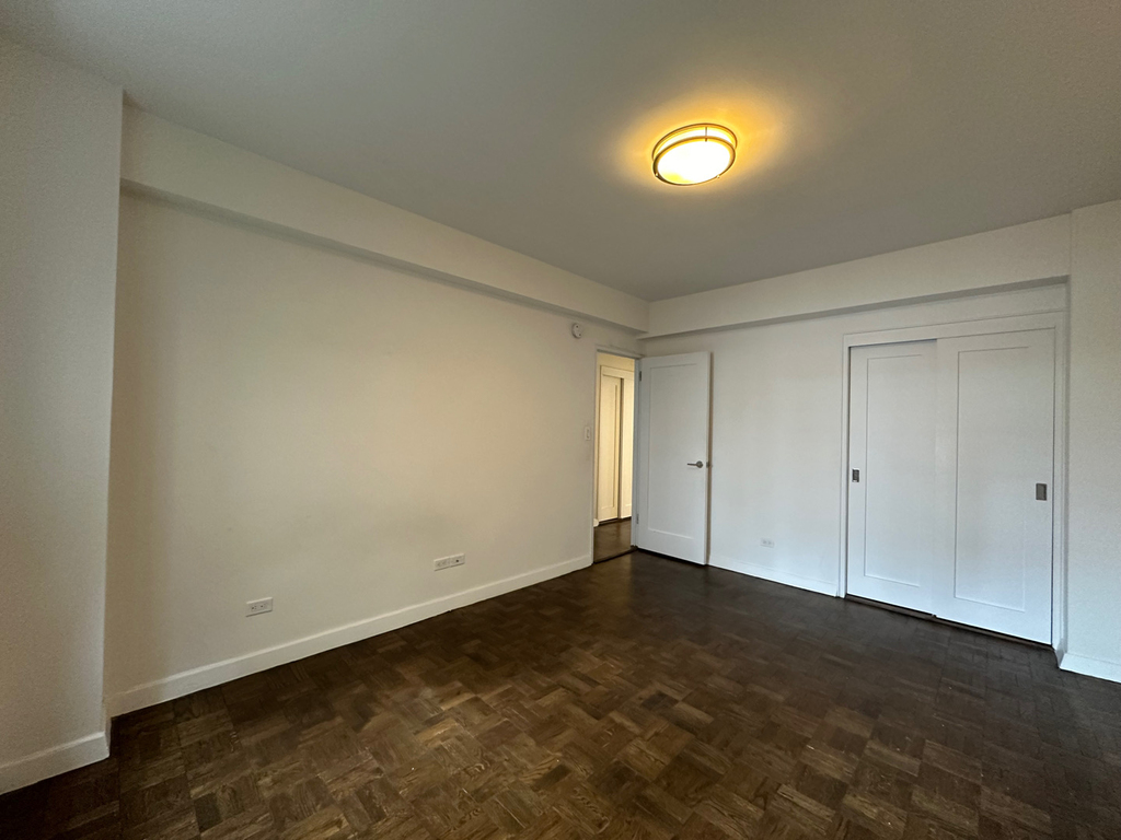 219 East 69th Street - Photo 6