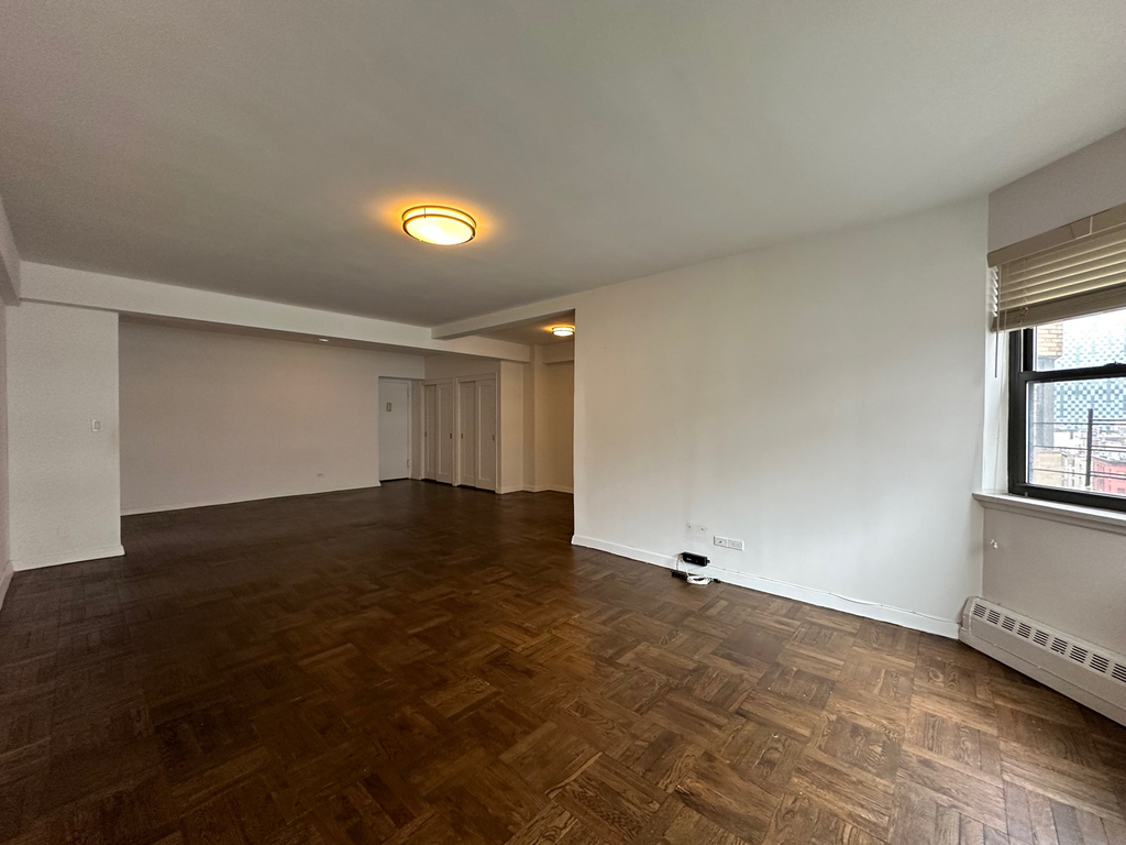 219 East 69th Street - Photo 2