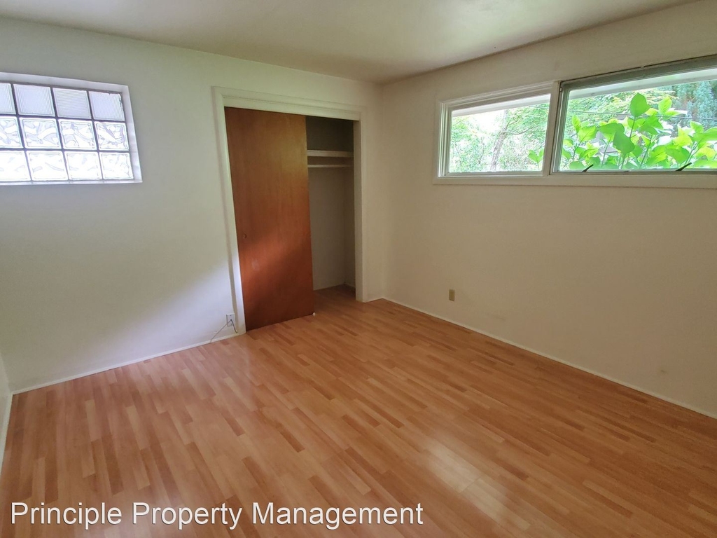 1785 Walnut Street - Photo 8