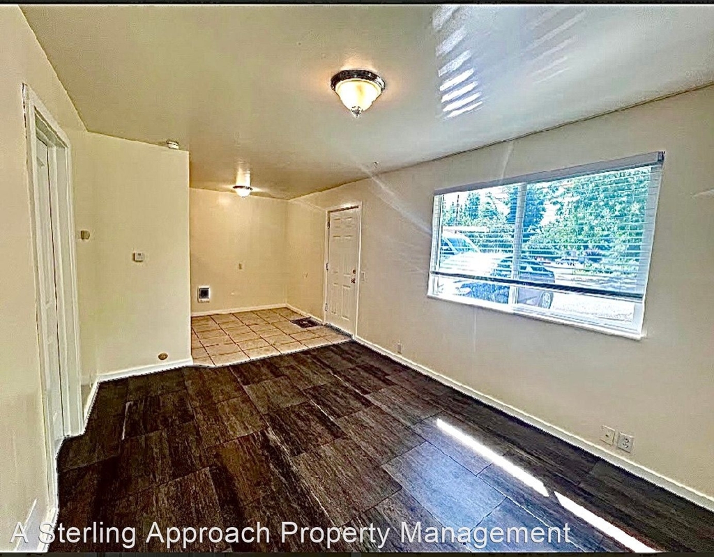 3322 W Taft Street - Photo 2