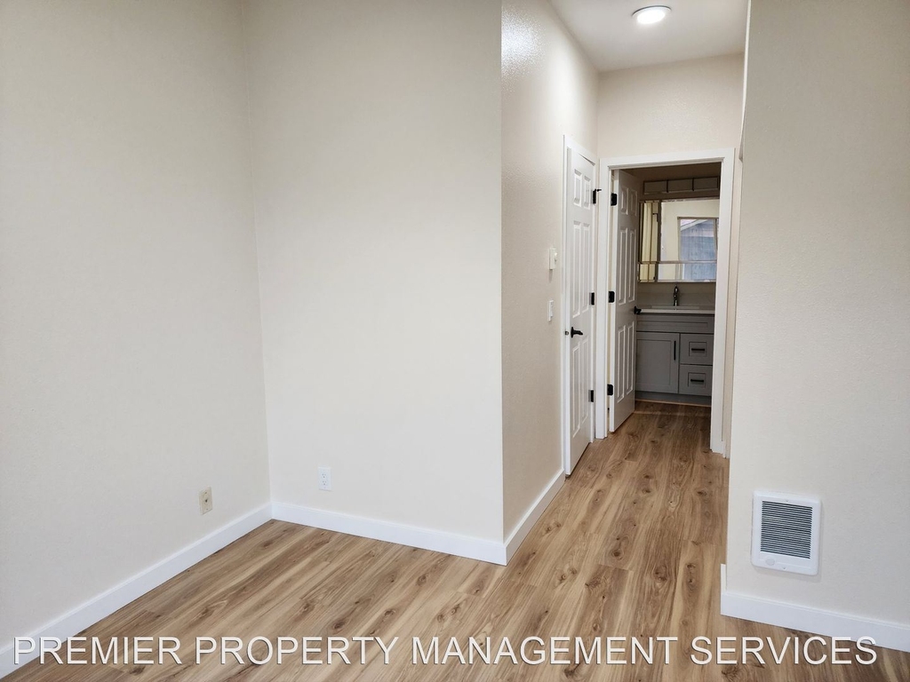 387 S 58th Street - Photo 11