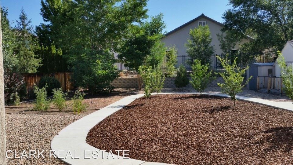 4462 Kings Peak Circle - Photo 9