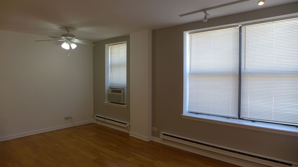 808 -12 W. Junior Terrace - Photo 1