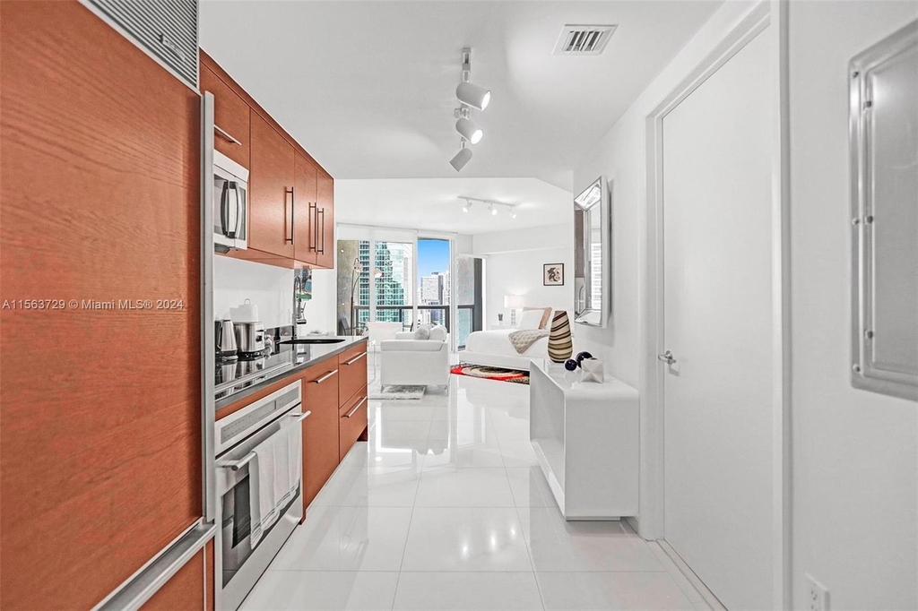 475 Brickell Ave - Photo 23