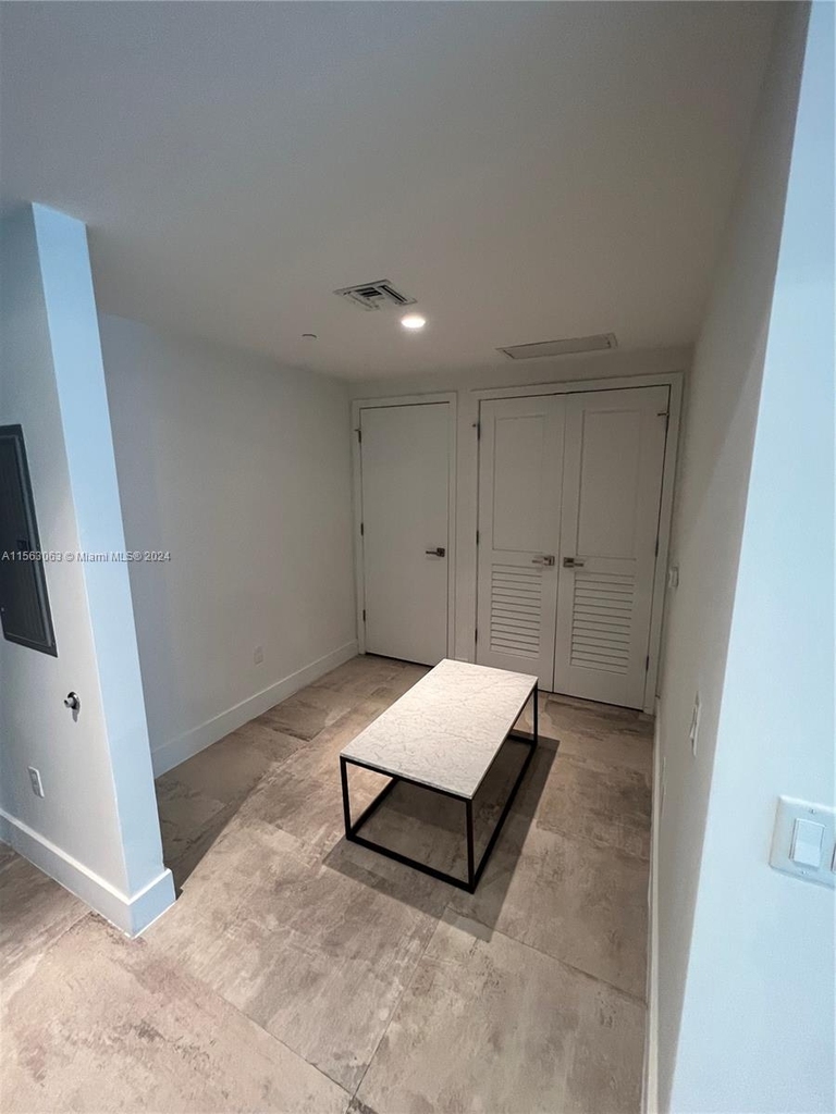 1080 Brickell Ave - Photo 6