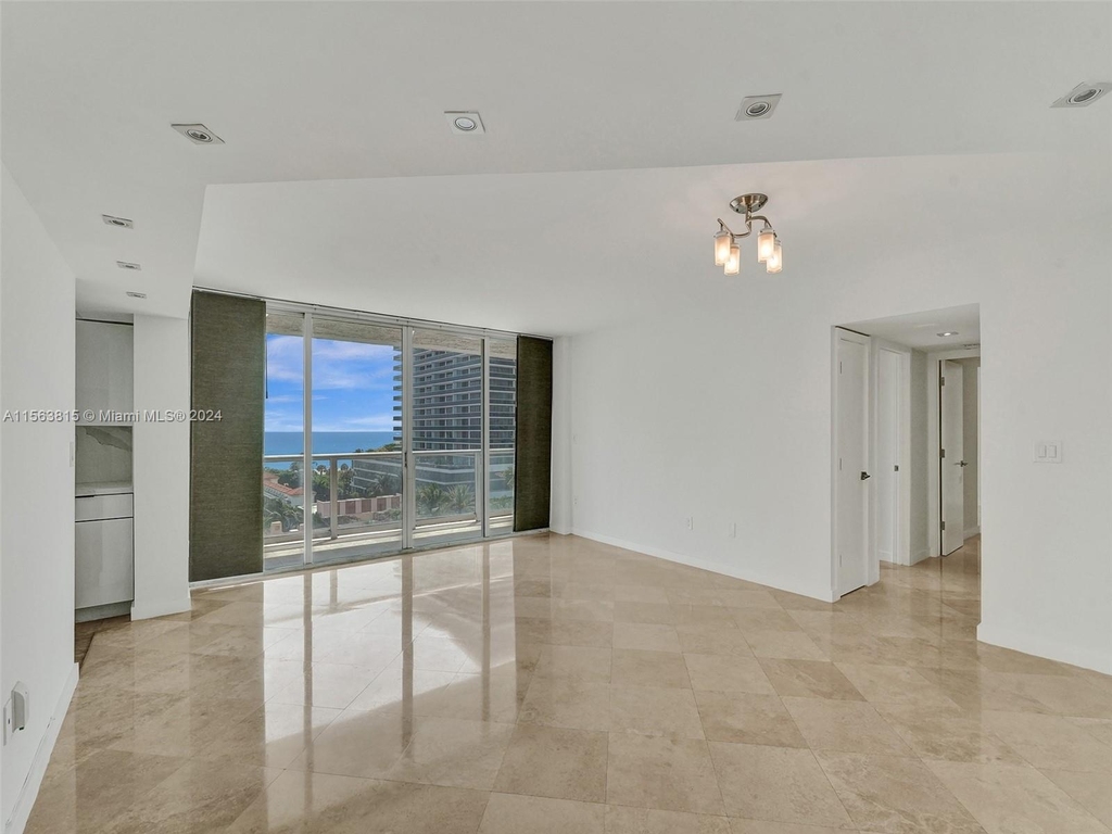 5900 Collins Ave - Photo 79
