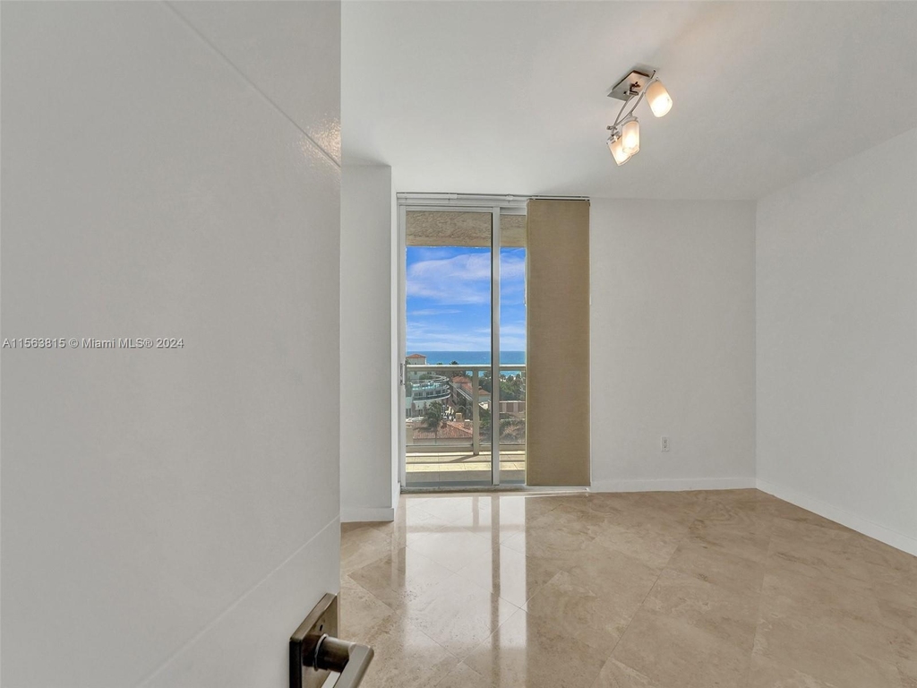 5900 Collins Ave - Photo 62