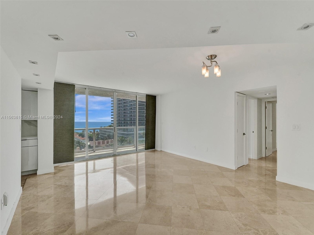 5900 Collins Ave - Photo 63