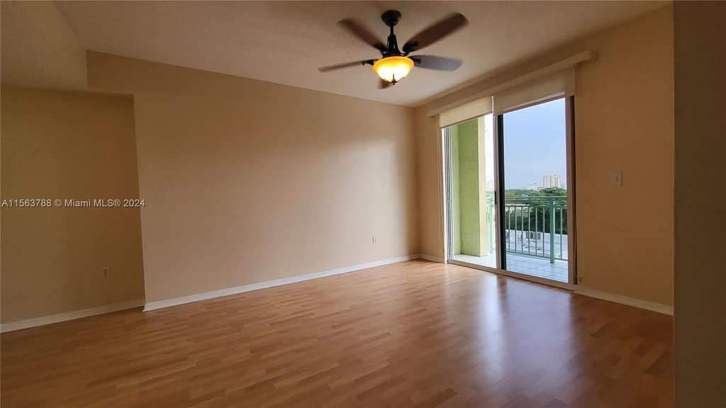 3500 Coral Way - Photo 18