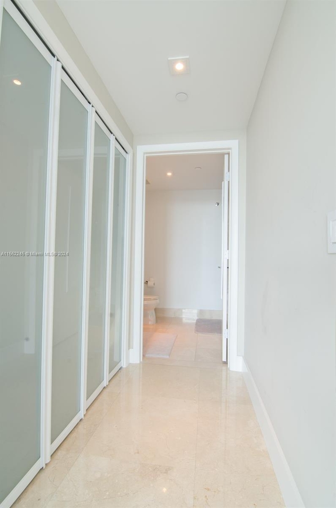 17001 Collins Ave - Photo 18