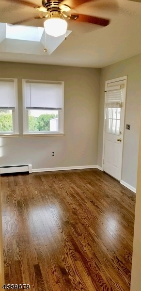 537 Willow Ave. Unit 1 - Photo 6
