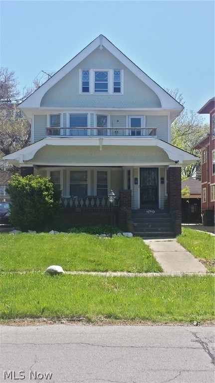 11710 Buckingham Avenue - Photo 0