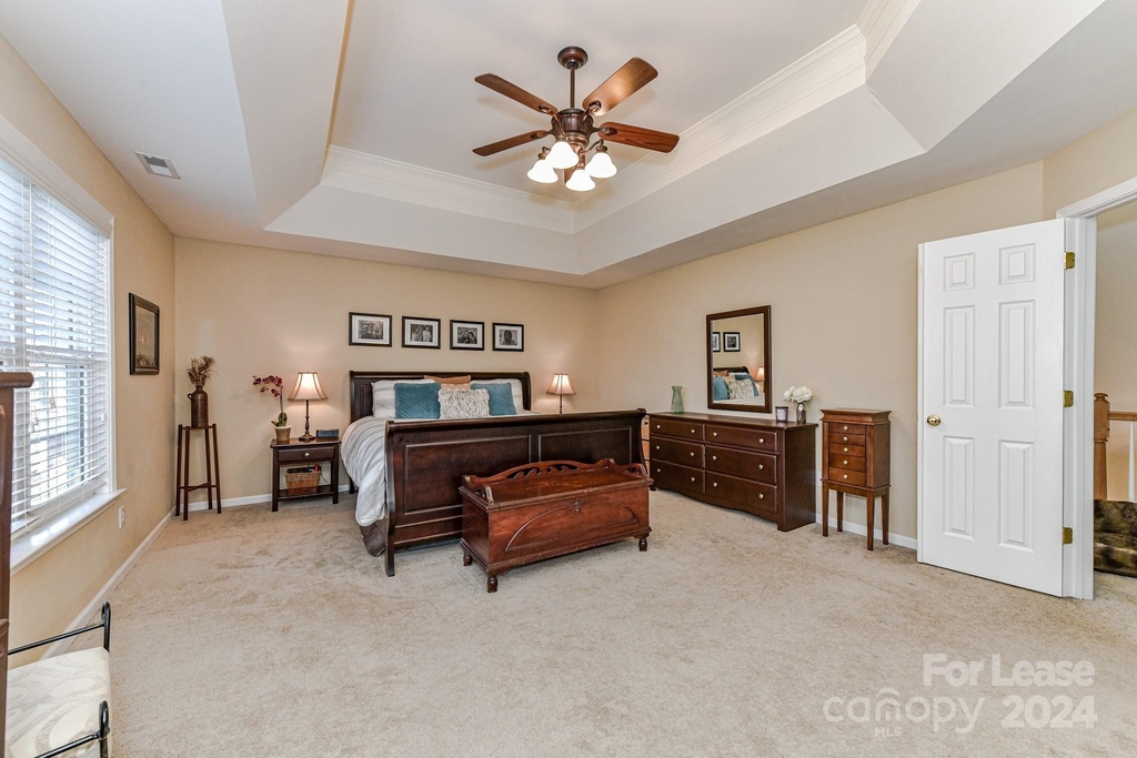 10645 Castlehill Drive - Photo 27