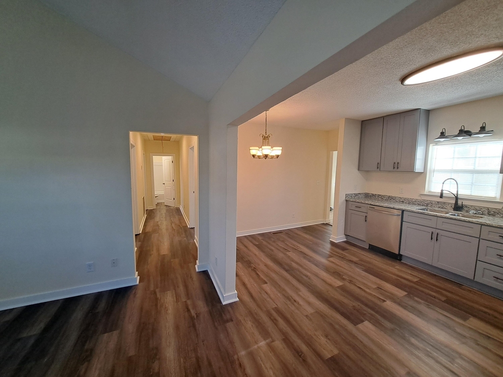 4601 English Ave - Photo 10