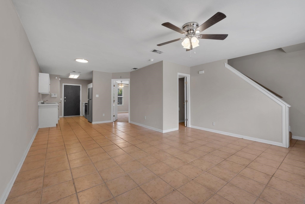 859 W Brevard Street - Photo 3