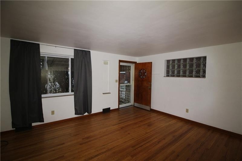 826 Kennebec St - Photo 2