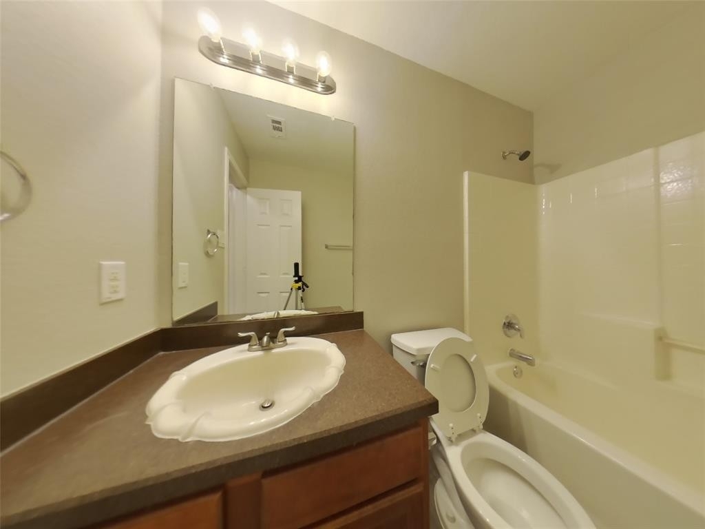 1702 Twin Hills - Photo 14