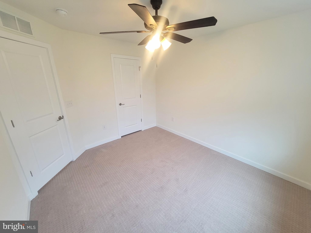 1842 Boulder Dr - Photo 30