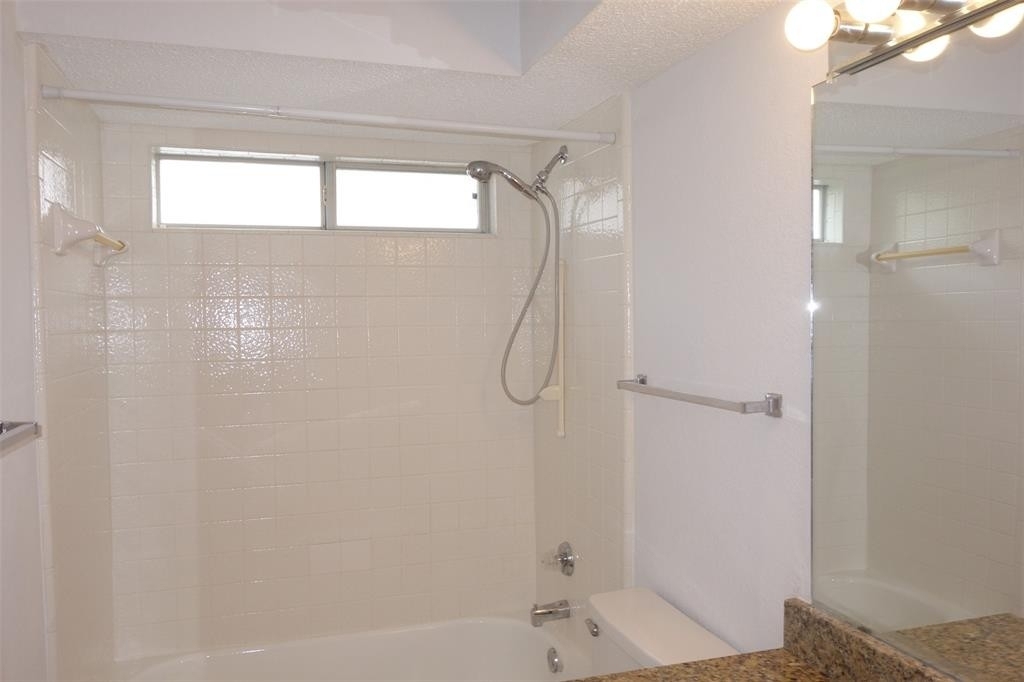 577 Raintree Circle - Photo 12