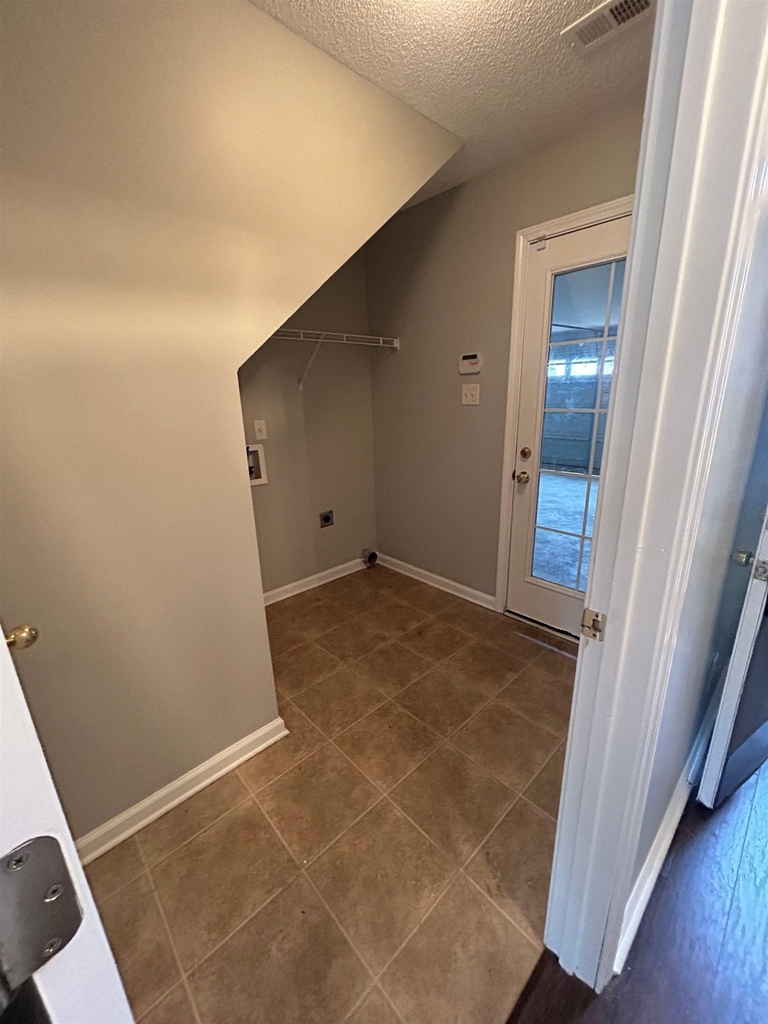 9204 Acadia - Photo 6