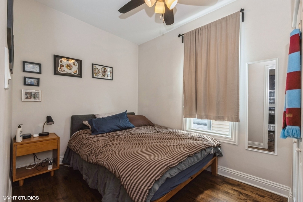 4153 N Kedzie Avenue - Photo 9