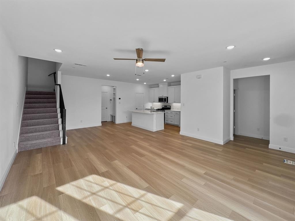 8980 Samara Street - Photo 4