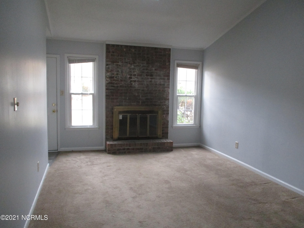 387 W Frances Street - Photo 1