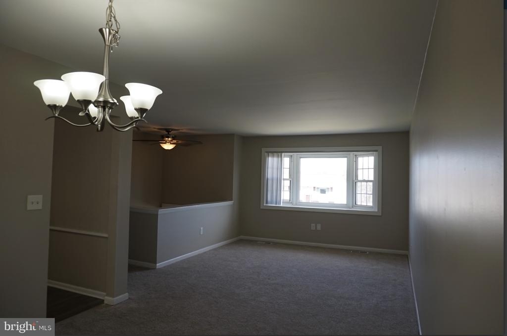 1319 Craghill Ct - Photo 24