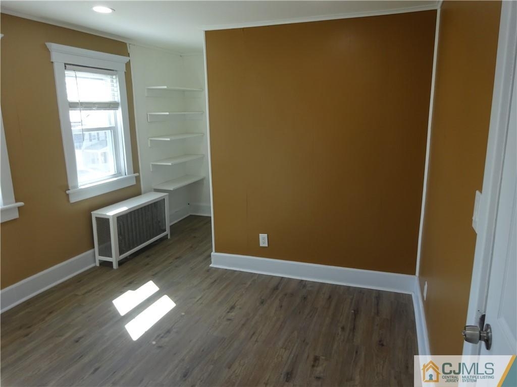 54 Evergreen Avenue - Photo 18