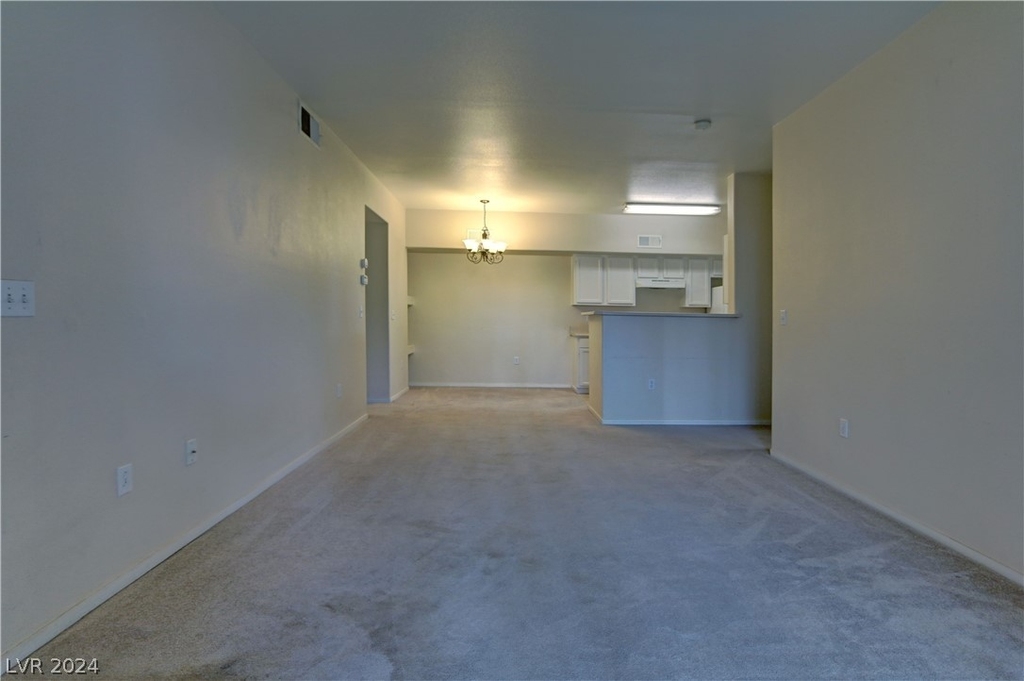 2615 W Gary Avenue - Photo 3