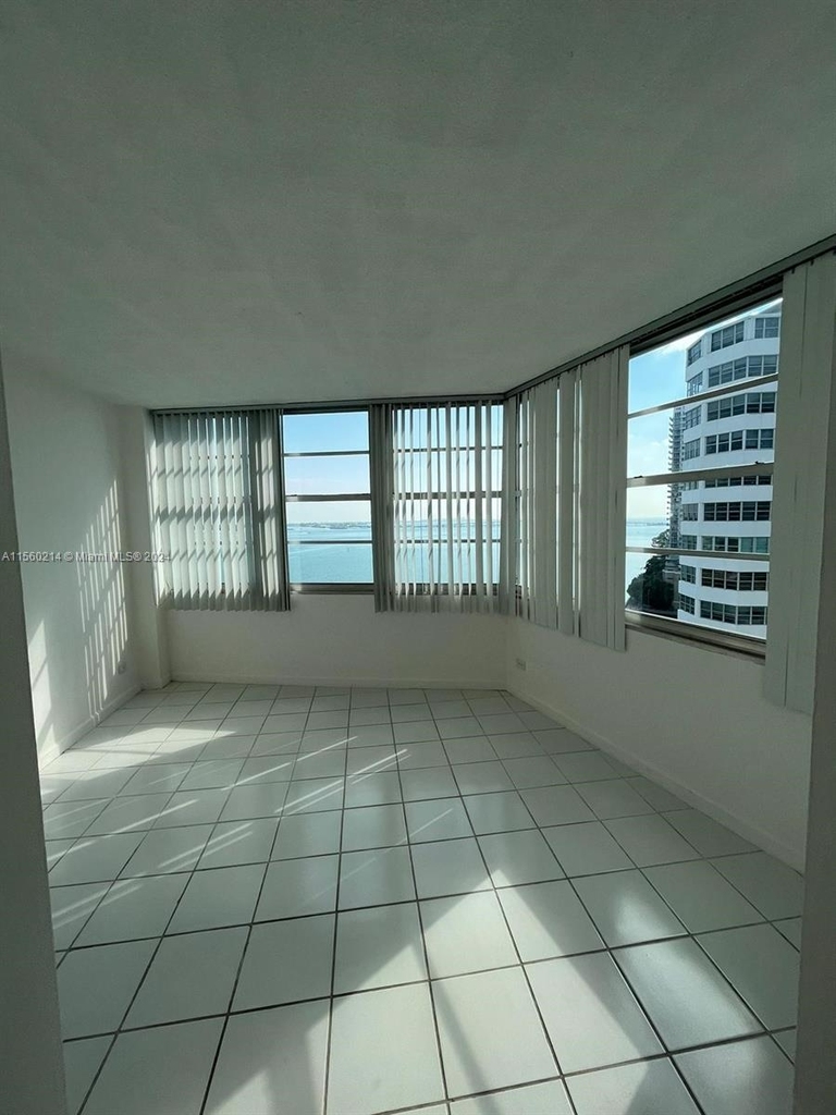 801 Brickell Bay Dr - Photo 1