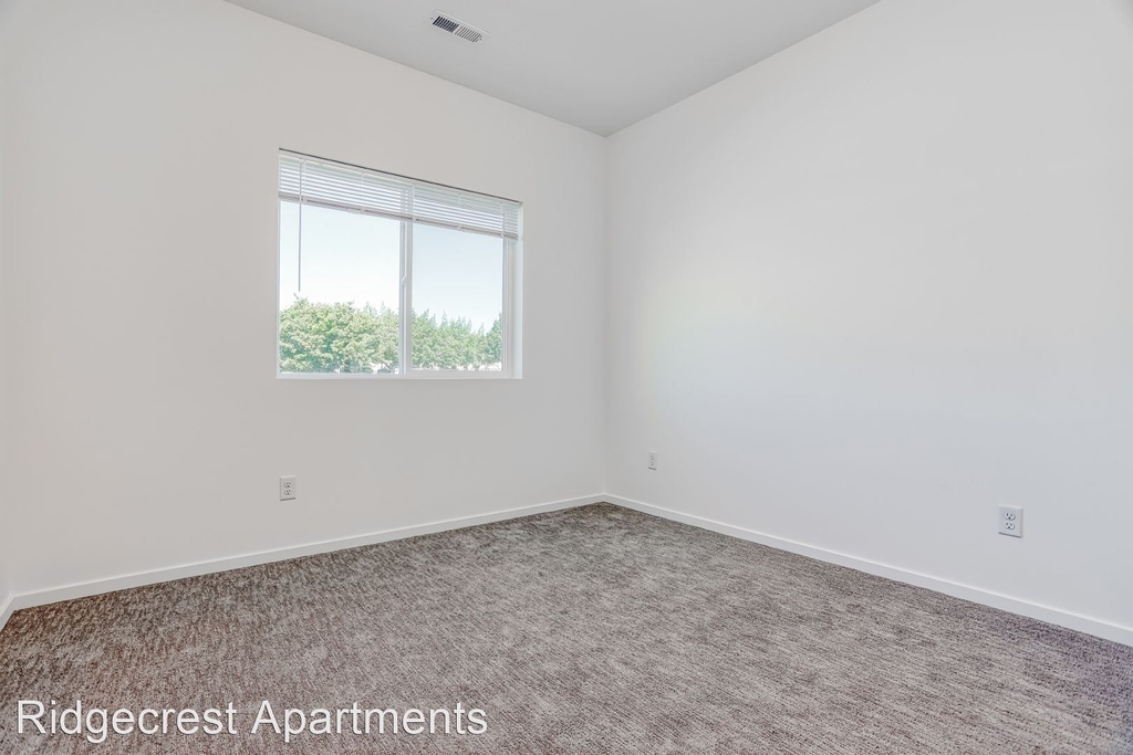 2652 W 15th Ave - Photo 8