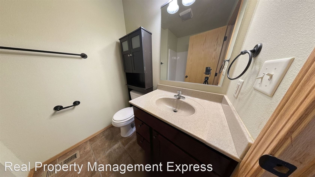 3503 W 93rd St - Photo 5