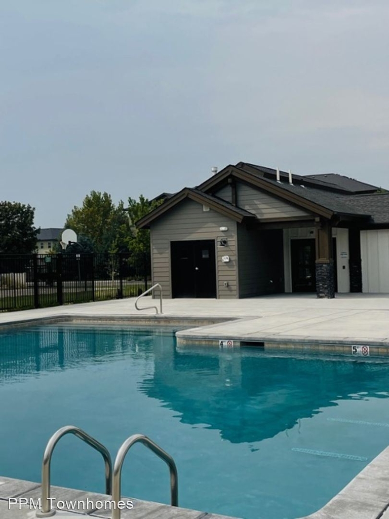 Townhomes At Union Square W. Campville Street - Photo 10