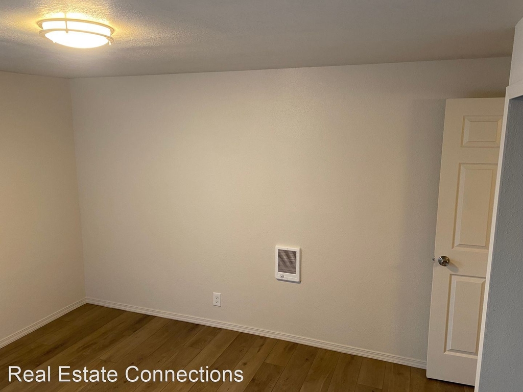 889 West 13th Avenue - Photo 47