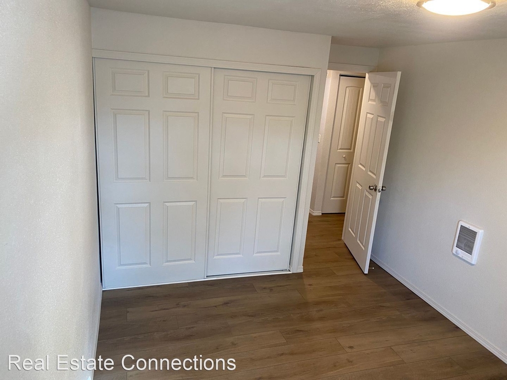 889 West 13th Avenue - Photo 39