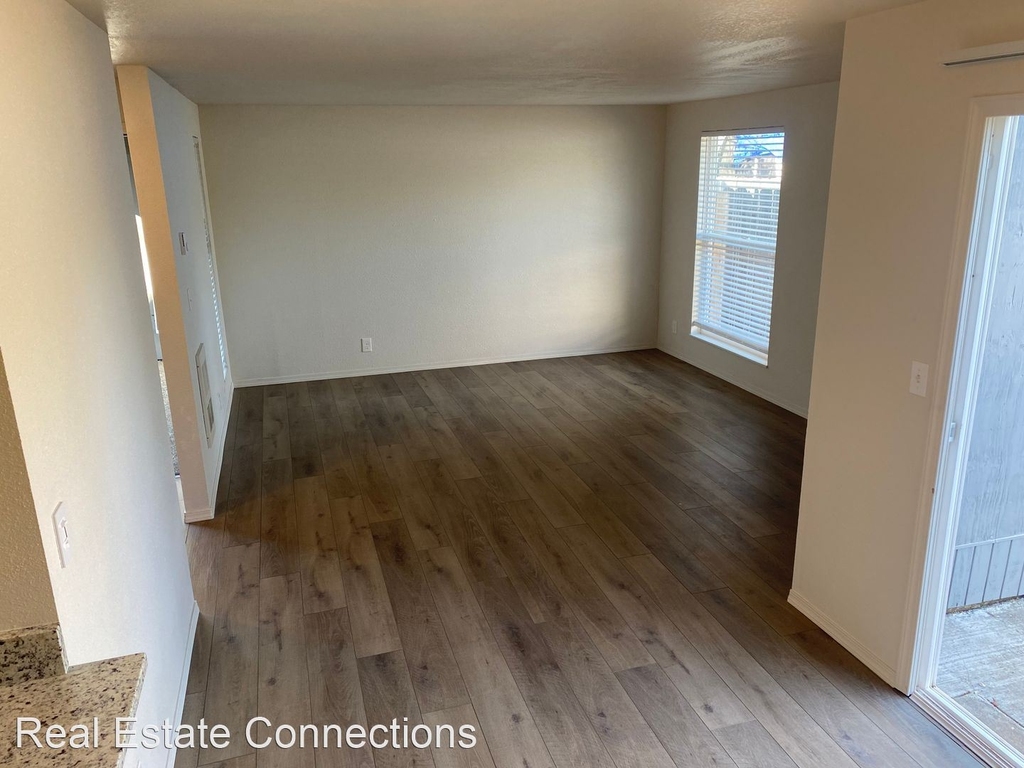 889 West 13th Avenue - Photo 15