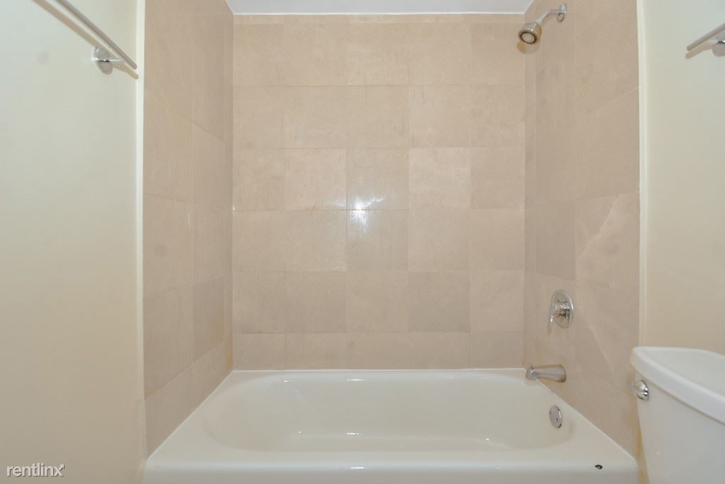 4180 N. Marine Drive, Unit A706 - Photo 14