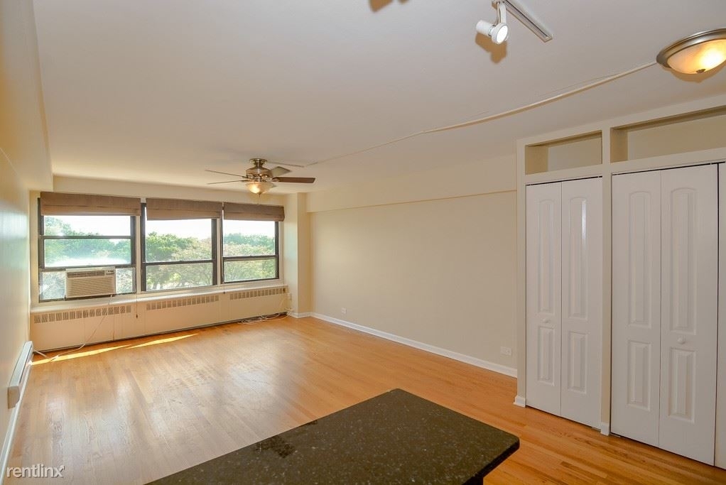 4180 N. Marine Drive, Unit C706 - Photo 4